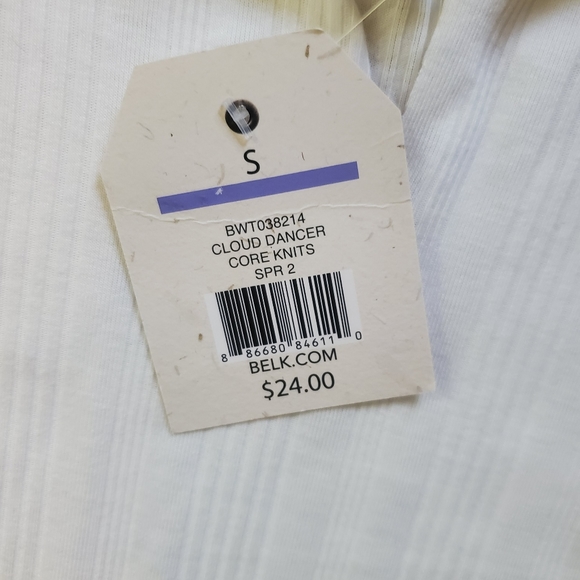 Wonderly Ribbed Flutter Peasant Tank - Picture 8 of 8